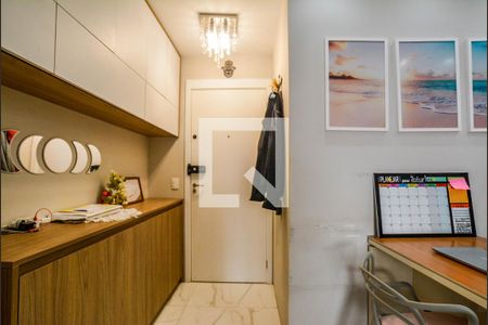 Sala de apartamento à venda com 2 quartos, 70m² em Campestre, Santo André