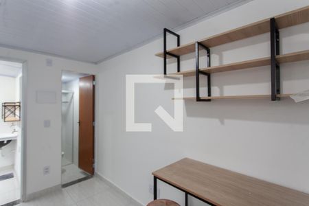 Cozinha de kitnet/studio para alugar com 1 quarto, 27m² em São João Batista, Belo Horizonte