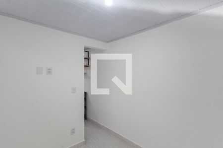 Quarto de kitnet/studio para alugar com 1 quarto, 27m² em São João Batista, Belo Horizonte