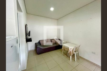 Sala e Cozinha  de kitnet/studio para alugar com 1 quarto, 35m² em Jardim Leda, Guarulhos