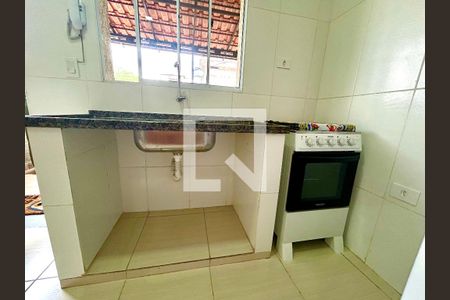 Sala e Cozinha  de kitnet/studio para alugar com 1 quarto, 35m² em Jardim Leda, Guarulhos