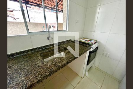 Sala e Cozinha  de kitnet/studio para alugar com 1 quarto, 35m² em Jardim Leda, Guarulhos