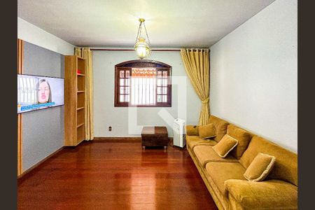 Casa à venda com 3 quartos, 181m² em Santa Amelia, Belo Horizonte