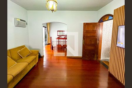 Casa à venda com 3 quartos, 181m² em Santa Amelia, Belo Horizonte