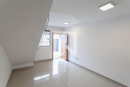 Sala de casa à venda com 2 quartos, 115m² em Santa Branca, Belo Horizonte