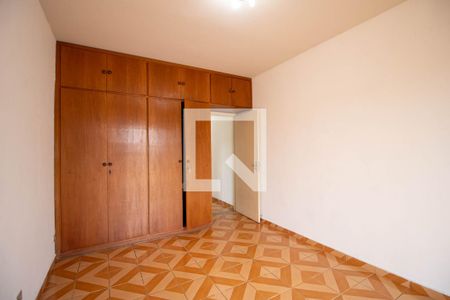Quarto 1 de casa à venda com 4 quartos, 179m² em Jardim Pedro Gonçalves, Taboão da Serra
