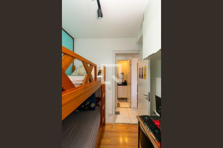 Quarto 1 de apartamento para alugar com 2 quartos, 32m² em Jardim Planalto, São Paulo