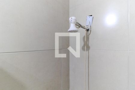 Banheiro de kitnet/studio à venda com 1 quarto, 30m² em Santa Ifigênia, São Paulo