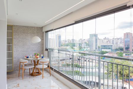 Varanda de apartamento à venda com 3 quartos, 116m² em Barra Funda, São Paulo