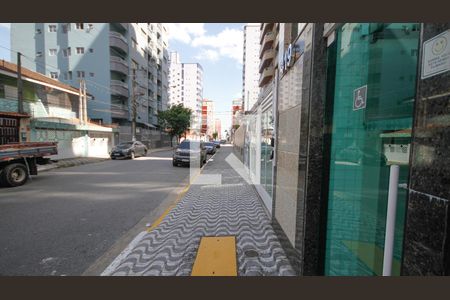 Fachada de apartamento para alugar com 1 quarto, 45m² em Vila Tupi, Praia Grande