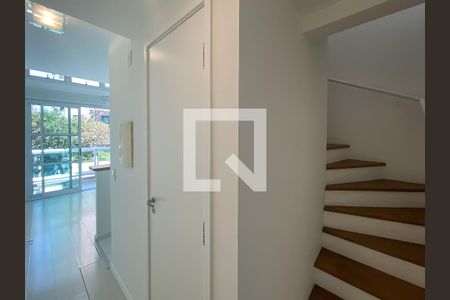 Sala de apartamento para alugar com 1 quarto, 50m² em Indianópolis, São Paulo