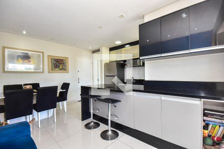 Sala de apartamento à venda com 2 quartos, 67m² em Fazenda Morumbi, São Paulo