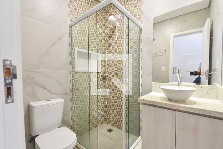 Banheiro de apartamento para alugar com 1 quarto, 30m² em Jardim da Gloria, São Paulo