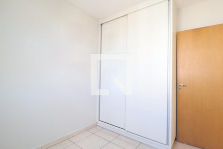 Quarto 1 de apartamento para alugar com 2 quartos, 50m² em Aclimação, Uberlândia