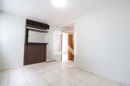 Sala de apartamento para alugar com 2 quartos, 50m² em Aclimação, Uberlândia