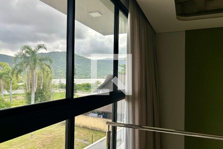 Suíte  de apartamento para alugar com 1 quarto, 77m² em Lagoa da Conceição, Florianópolis