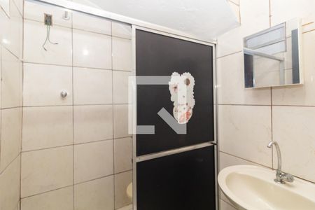 Banheiro de casa para alugar com 1 quarto, 40m² em Vila Brasil, São Paulo