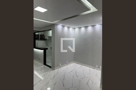 Apartamento à venda com 2 quartos, 60m² em Taquara, Rio de Janeiro