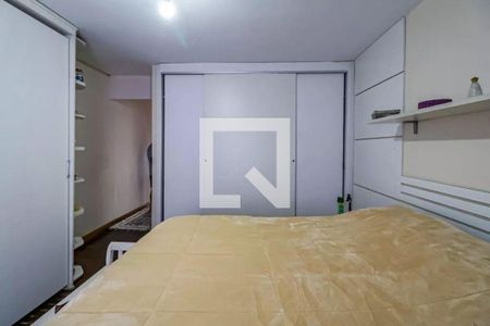 Casa à venda com 3 quartos, 198m² em Cidade dos Bandeirantes, São Paulo