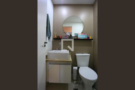 Banheiro de apartamento à venda com 2 quartos, 67m² em Vila Andrade, São Paulo