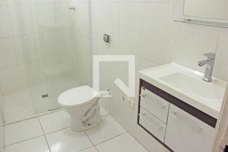Banheiro de apartamento para alugar com 1 quarto, 54m² em Encruzilhada, Santos