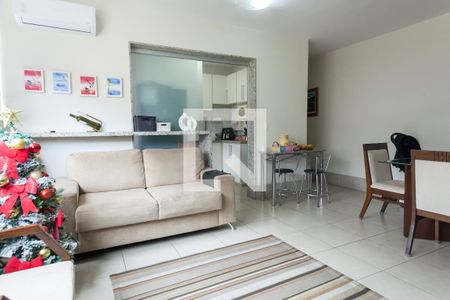 Sala de apartamento à venda com 3 quartos, 85m² em Floresta, Belo Horizonte