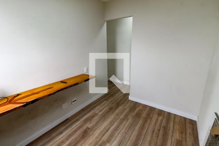 Quarto 1 de apartamento à venda com 3 quartos, 69m² em Vila Praia, São Paulo