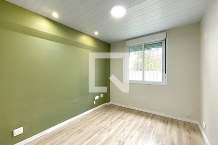 Quarto 1 de casa para alugar com 2 quartos, 70m² em Santo Antônio, Belo Horizonte
