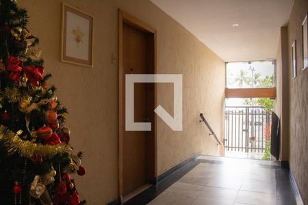 Fachada e portaria de apartamento à venda com 3 quartos, 100m² em Copacabana, Rio de Janeiro