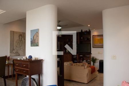 Sala de apartamento à venda com 2 quartos, 120m² em Copacabana, Rio de Janeiro