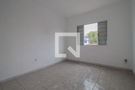 Quarto 2 de casa para alugar com 3 quartos, 30m² em Vila Bocaina, Mauá