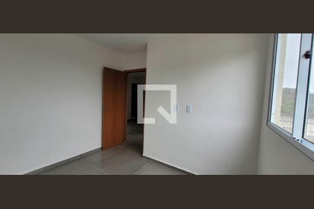 Apartamento para alugar com 2 quartos, 40m² em Maria Augusta, Itaquaquecetuba