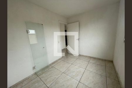 Quarto 2 de apartamento para alugar com 2 quartos, 50m² em Jardim Central, Cotia