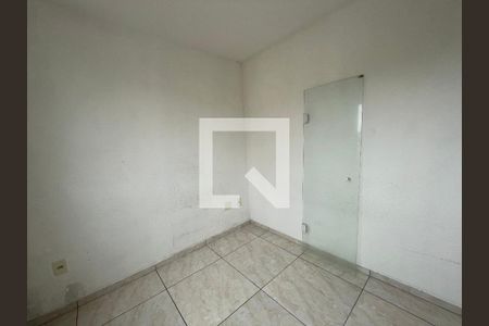 Quarto 2 de apartamento para alugar com 2 quartos, 50m² em Jardim Central, Cotia