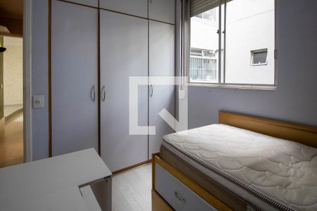 Quarto 1 de apartamento para alugar com 3 quartos, 68m² em Jardim Santa Efigenia, São Paulo