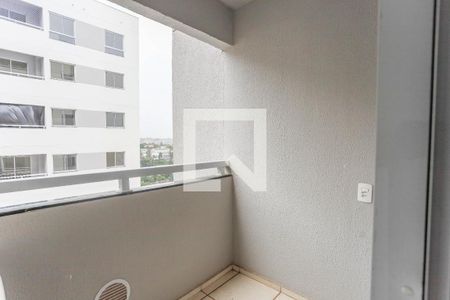 Varanda / área de serviço  de apartamento para alugar com 2 quartos, 41m² em Canhema, Diadema
