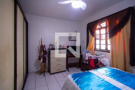 Quarto 1 de casa para alugar com 2 quartos, 250m² em Jardim Catarina, São Gonçalo