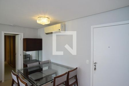 Sala de apartamento para alugar com 2 quartos, 117m² em Barra da Tijuca, Rio de Janeiro