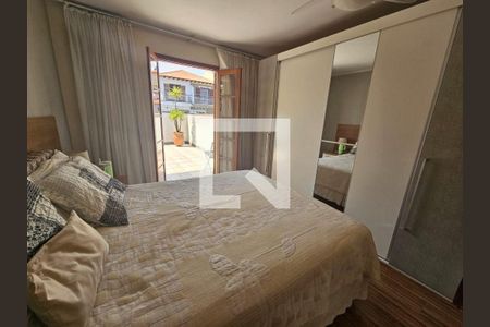 Casa à venda com 3 quartos, 150m² em Rio Pequeno, São Paulo