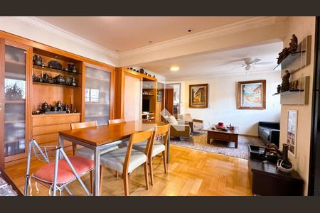 Apartamento à venda com 3 quartos, 226m² em Vila Suzana, São Paulo