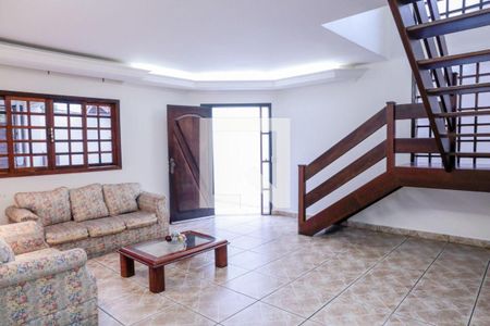 Casa à venda com 4 quartos, 241m² em Nova Petrópolis, São Bernardo do Campo