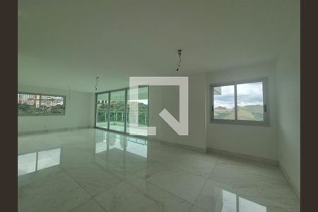 Apartamento à venda com 4 quartos, 243m² em Vale do Sereno, Nova Lima