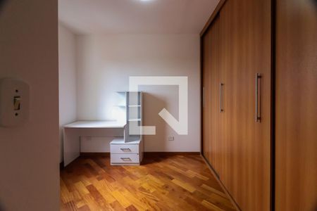 Quarto 1 de apartamento para alugar com 2 quartos, 49m² em Rio Pequeno, São Paulo