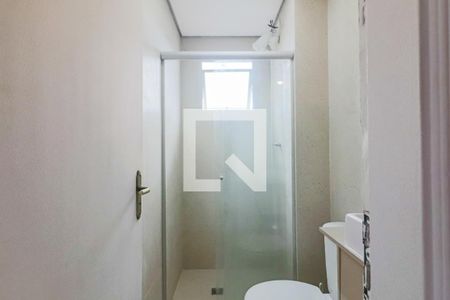 Banheiro de apartamento para alugar com 2 quartos, 49m² em Rio Pequeno, São Paulo