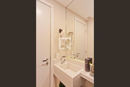 Lavabo de apartamento para alugar com 3 quartos, 133m² em Vila Ester (zona Norte), São Paulo