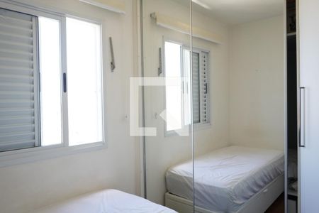 Quarto 1 de apartamento para alugar com 2 quartos, 55m² em Vila Bertioga, São Paulo