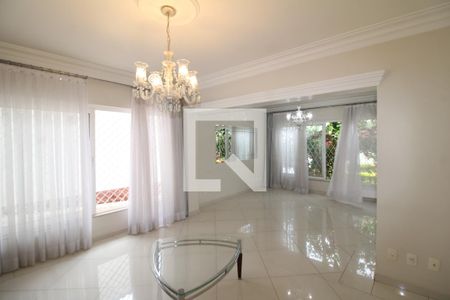 Sala de casa para alugar com 4 quartos, 292m² em Jardim Sao Paulo(zona Norte), São Paulo