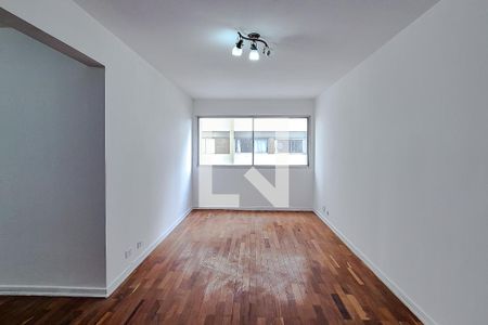 Sala de apartamento para alugar com 3 quartos, 74m² em Vila Gumercindo, São Paulo