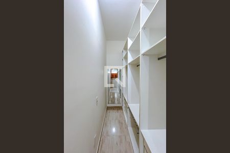 Closet da suíte de casa à venda com 3 quartos, 150m² em Vila Matilde, São Paulo