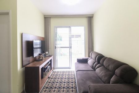 Sala  de apartamento à venda com 3 quartos, 67m² em Vila Carrão, São Paulo